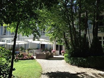 Les Maréchaux 3* Auxerre