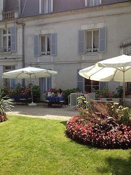 Les Maréchaux 3* Auxerre