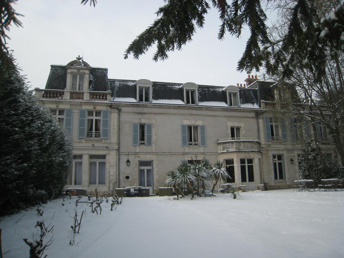 Les Maréchaux Hotel